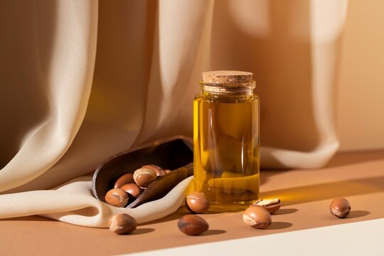 The natural argan oil composition