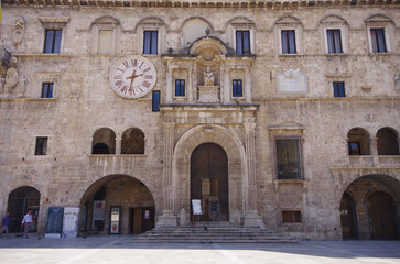 Fototapeta premium Ascoli Piceno - Marche - Detail of the facade of the Palazzo dei Capitani del Popolo