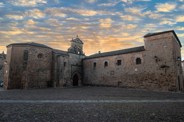 Plaza de San Pablo al amanecer (Cáceres)