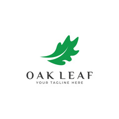 Obraz premium Autumn oak leaf logo and oak tree logo. With easy and simple editing of vector illustration.