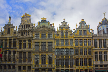 Fototapeta na wymiar Guildhalls on the Grand Place in Brussels, Belgium 