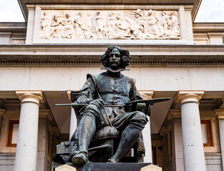 Stunning statue of the painter Diego Velazquez at the main gate of Prado museum, Madrid Spain
- 512665178