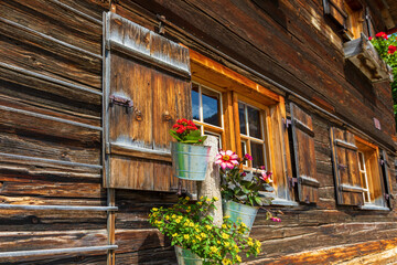 Chalet - Holz - Allgäu - Fenster - Oberstdorf 