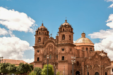 Fototapeta na wymiar cathedral in cusco, peru