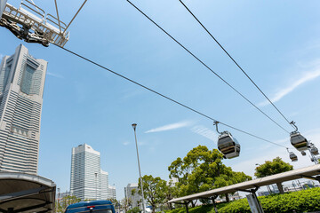 横浜にできた最新の都市型循環式ロープウェイ
