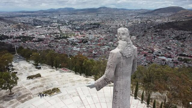 360&ordm; view of the statue "Cristo Rey" in Pachuca, Mexico