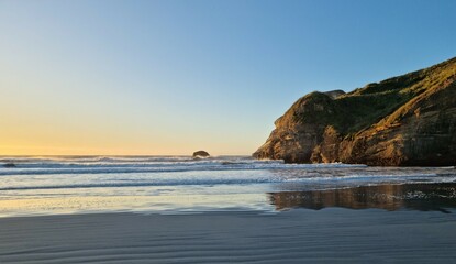 Fototapeta na wymiar Sunset, West Coast NZ