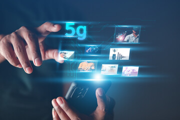 business man presenting graphics metaverse 5G world cyber business in business technology concept of online digital processing