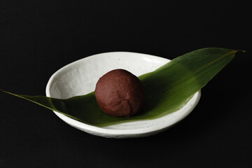 black background Japanese sweets, 和菓子, 団子, おはぎ