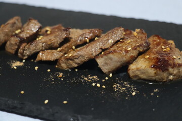 グリルした黒毛牛ステーキ