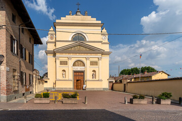 Obraz premium Casalgrasso, Cuneo, Italy - June 06, 2022: the parish church of San Giovanni in Saint John square