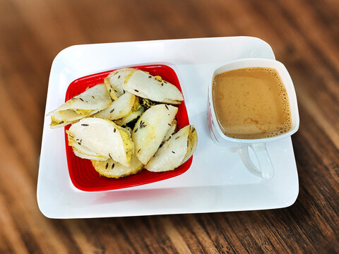 Indian Snacks Food steamed rice flour Phara (Fara)