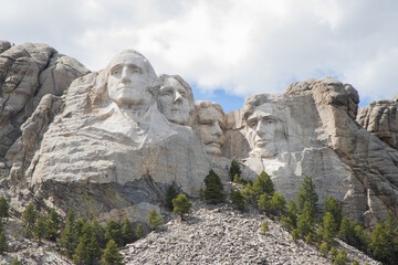 mount rushmore national monument