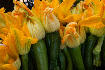zucchine fresche