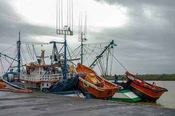 Porto de barcos de pescas, Itajai, Santa Catarina, Brasil