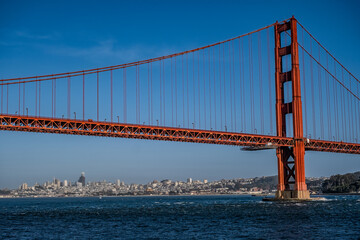 Fototapeta na wymiar Golden Gate Bridge with San Francisco in Background