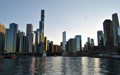 Fototapeta premium city skyline at sunset