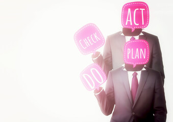 ビジネス戦略を掲げるビジネスマンの3dイラスト