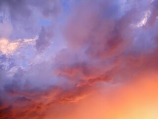 Fototapeta na wymiar Colorful Summer Bright Sunset Cloudscape