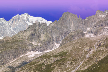 Fototapeta na wymiar Romantic view of Monte Bianco, italian side at sunset in Aosta Valley