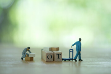 Miniature people and block 