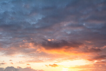 Fototapeta na wymiar Beautiful sunset clouds