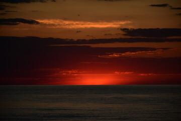 Fototapeta premium sunset over the sea