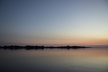 Obraz premium Nuit d'été sur le Golf du Morbihan