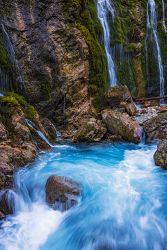 Gorges Canyons Waterfalls 382