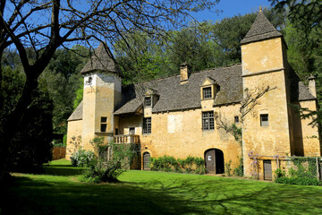 Fototapeta na wymiar Castle of Cipières in Saint-Crépin in the Dordogne department, France.