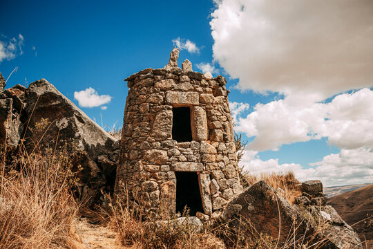 Centro Arqueol&oacute;gico de SHUTUYMARCA-Per&uacute;
