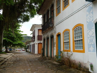 Fototapeta premium Street of historical center in Paraty, Rio de Janeiro, Brazil. Paraty is a preserved Portuguese colonial and Brazilian Imperial municipality