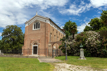 Fototapeta na wymiar The Scrovegni Chapel in Padua on a summer day