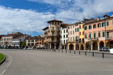 Fototapeta na wymiar Houses at the Prato della Valle square in Padua on a summer day