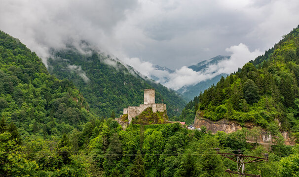 Zilkale Castle in Rize, Turkey. Medieval castle located in the Firtina Valley. (Zil Kale or Zil Castle).
