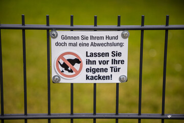Hinweisschild 