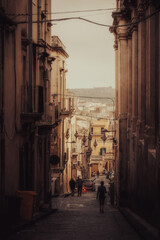 Mittelalterliche Stadt von Noto mit vielen berühmten Gebäuden aus dem Barock Renaissance auf Sizilien in Italien in Südeuropa, Reiseziel für Tourismus