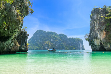 Fototapeta premium Beach with crystal emerald green sea at Lao Lading Island in Andaman sea, Krabi, Thailand