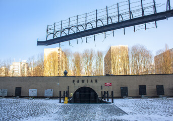 Pawiak Prison Museum, tree made of bronze, copy of the famous elm, a witness to history, epitaph...