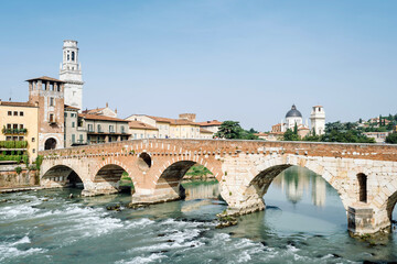 Obraz premium Verona, Italy - The Pietra bridge is the oldest bridge in Verona over the Adige river, the only one left from Roman times.