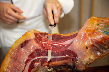 Coupe du jambon ib&eacute;rique bellota.