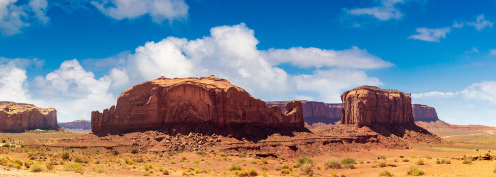 Monument Valley, Arizona, USA © Sergii Figurnyi