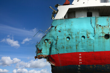 boat cemetary xx