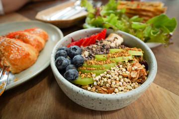 salad with olives