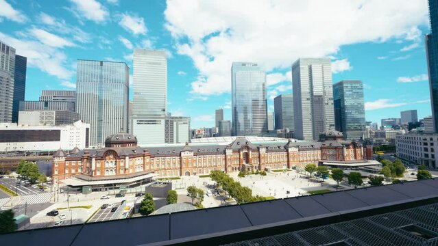 東京駅の風景動画（早送り映像）
