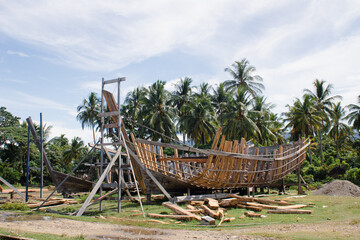 The ship frame that is being prepared to be able to sail