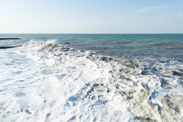 Fototapeta na wymiar waves on the beach