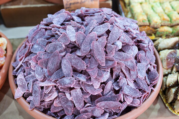 Dehydrated purple pineapple