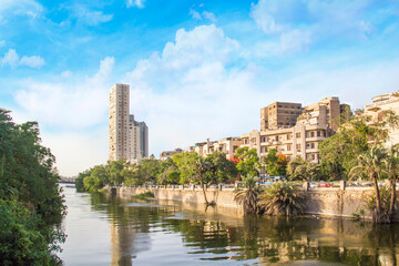Fototapeta na wymiar Beautiful view of the Nile embankment in the center of Cairo, Egypt