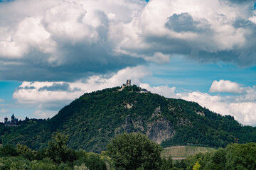 Drachenfels im Siebengebirge zwischen K&ouml;nigswinter and Bad Honnef in Deutschland. 